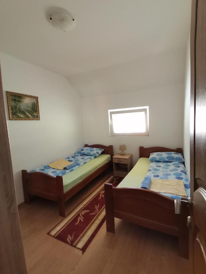 Apartment Osmajic Плужине Экстерьер фото
